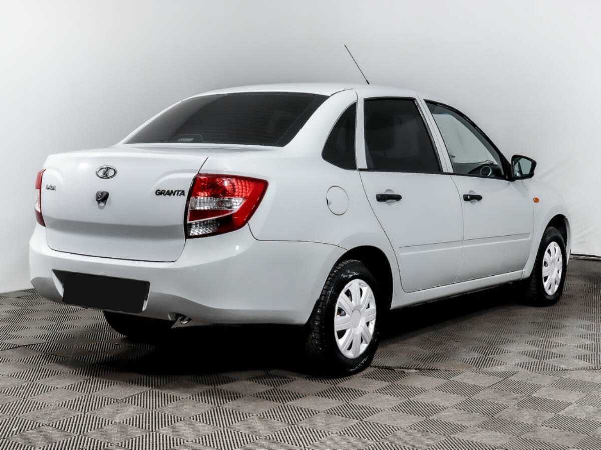 Lada (ВАЗ) Granta, 2015 - фото №4